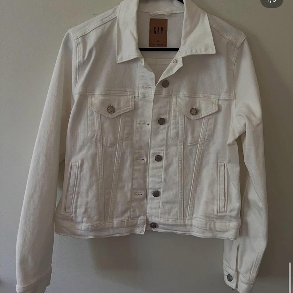 GAP Women's Classic White Jean Jacket